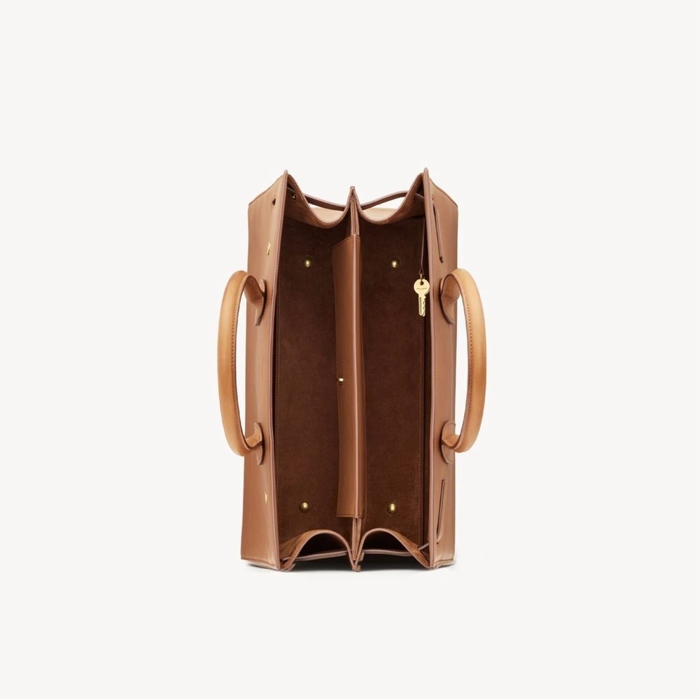 SAINT LAURENT 
SAC DE JOUR IN SUPPLE VEGETABLE LEATHER - Picture 4 of 10